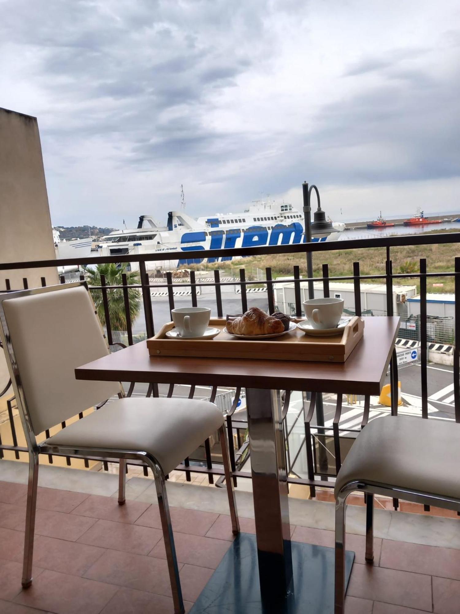 Baaria Porto Rooms Milazzo Exterior foto